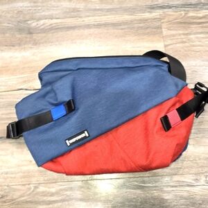 Men’s Shoulder Messenger Bag Waterproof Crossbody Travel Bag Chest Bag Sling Bag